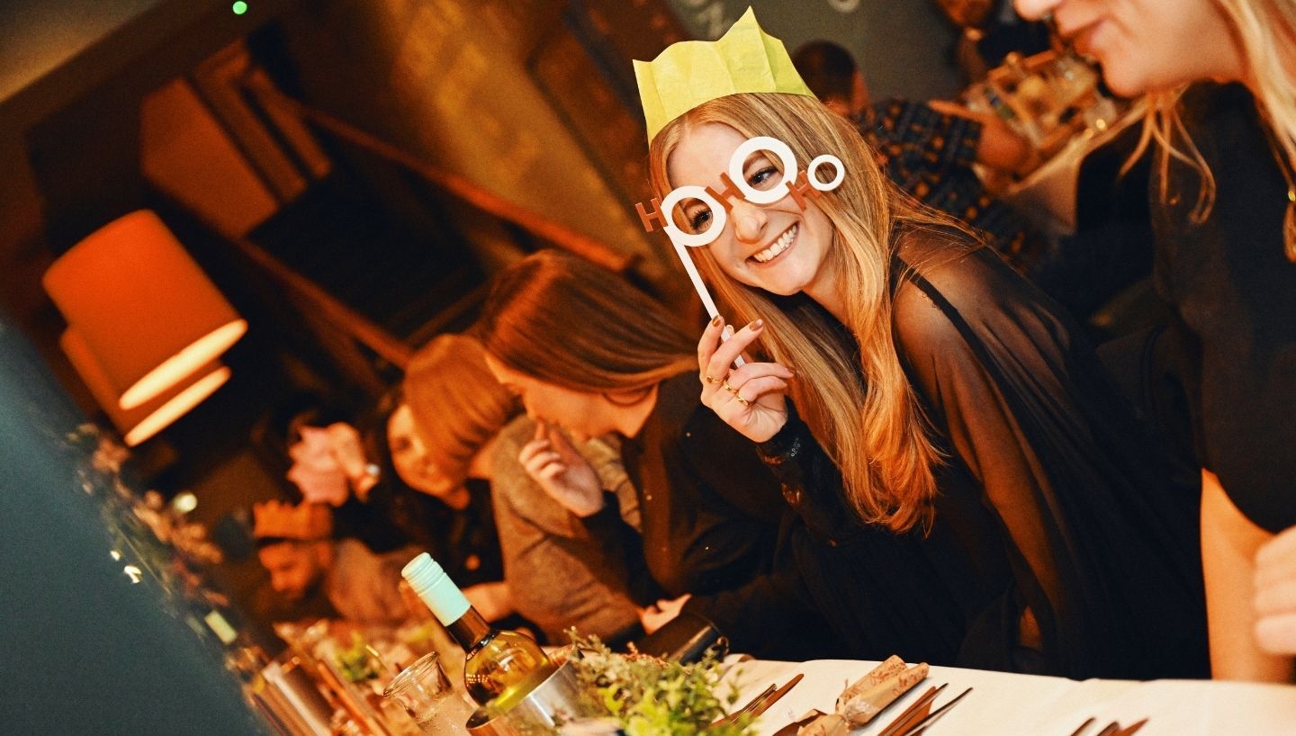 Your Christmas party start here...